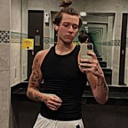 View calvinfalvey (Calvin) OnlyFans 49 Photos and 32 Videos leaks 

 profile picture