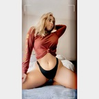 View Rochelle (lunar_rochelle) OnlyFans 182 Photos and 39 Videos gallery 

 profile picture